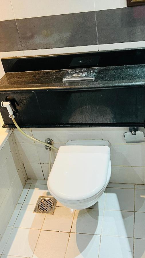 Dubai Star Hostel Dış mekan fotoğraf